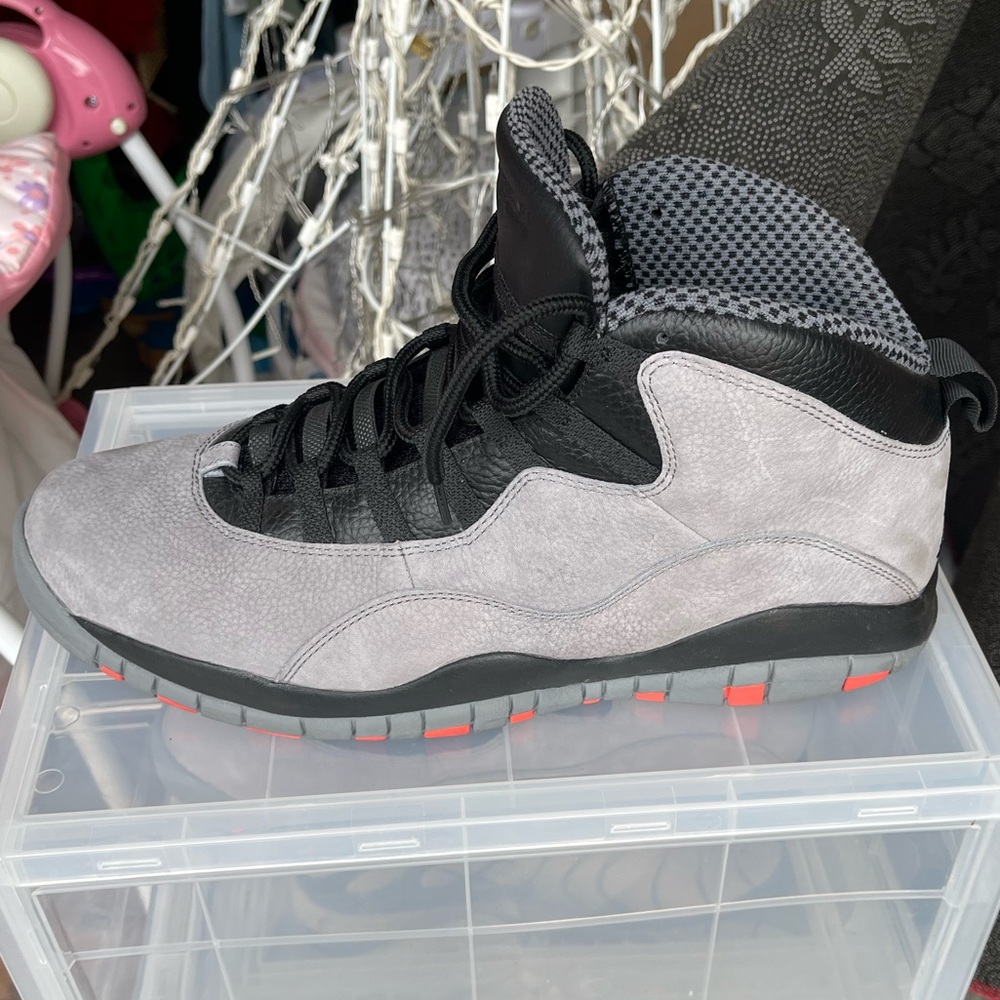 Jordan Men's Grey and Black High-Top Athletic Shoes with Red Accents